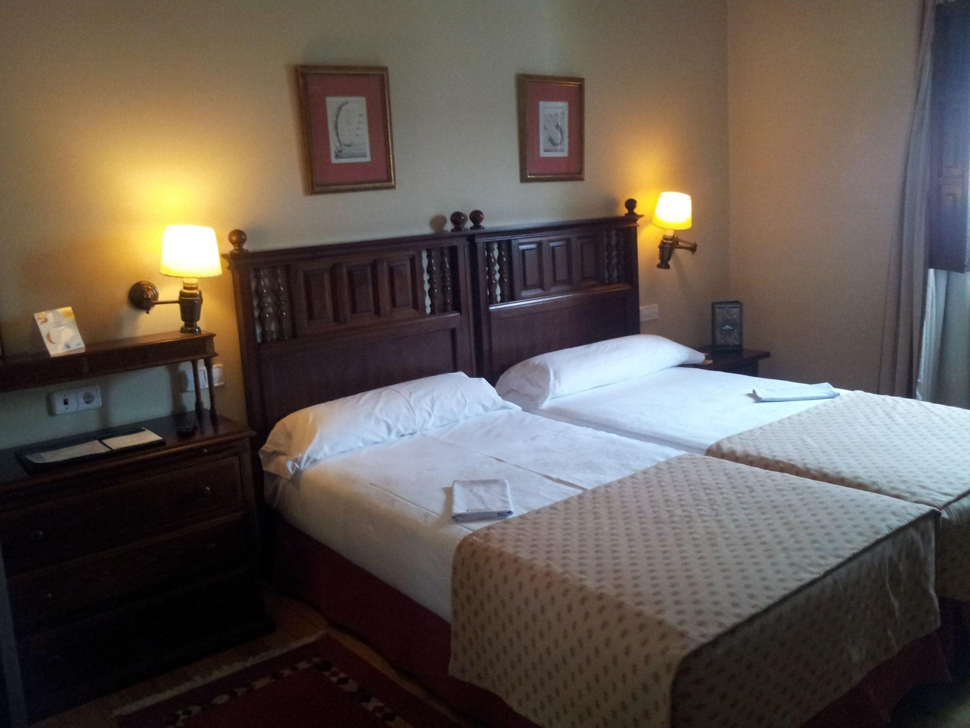 Parador De Феррол Экстерьер фото