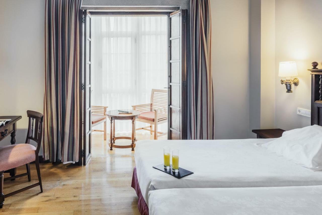 Parador De Феррол Экстерьер фото
